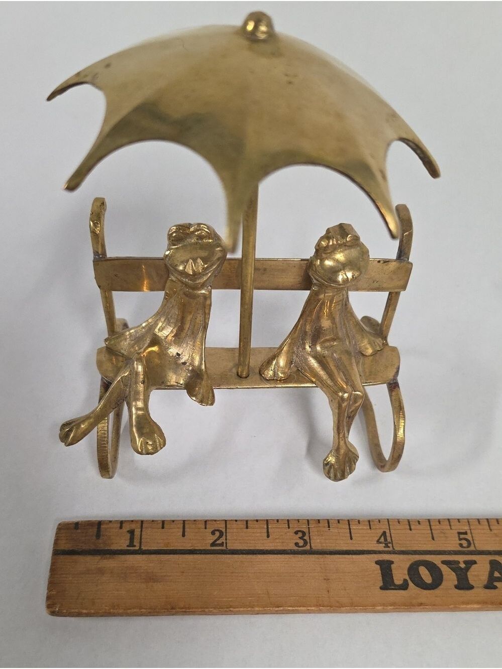 Vintage Brass Frogs on Bench Under Umbrella Figurine Whimsical Decor - Picture 6 of 10